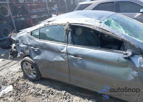 2019 Hyundai Elantra Sel z USA, uszkodzony, nr VIN KMHD84LF1KU738303